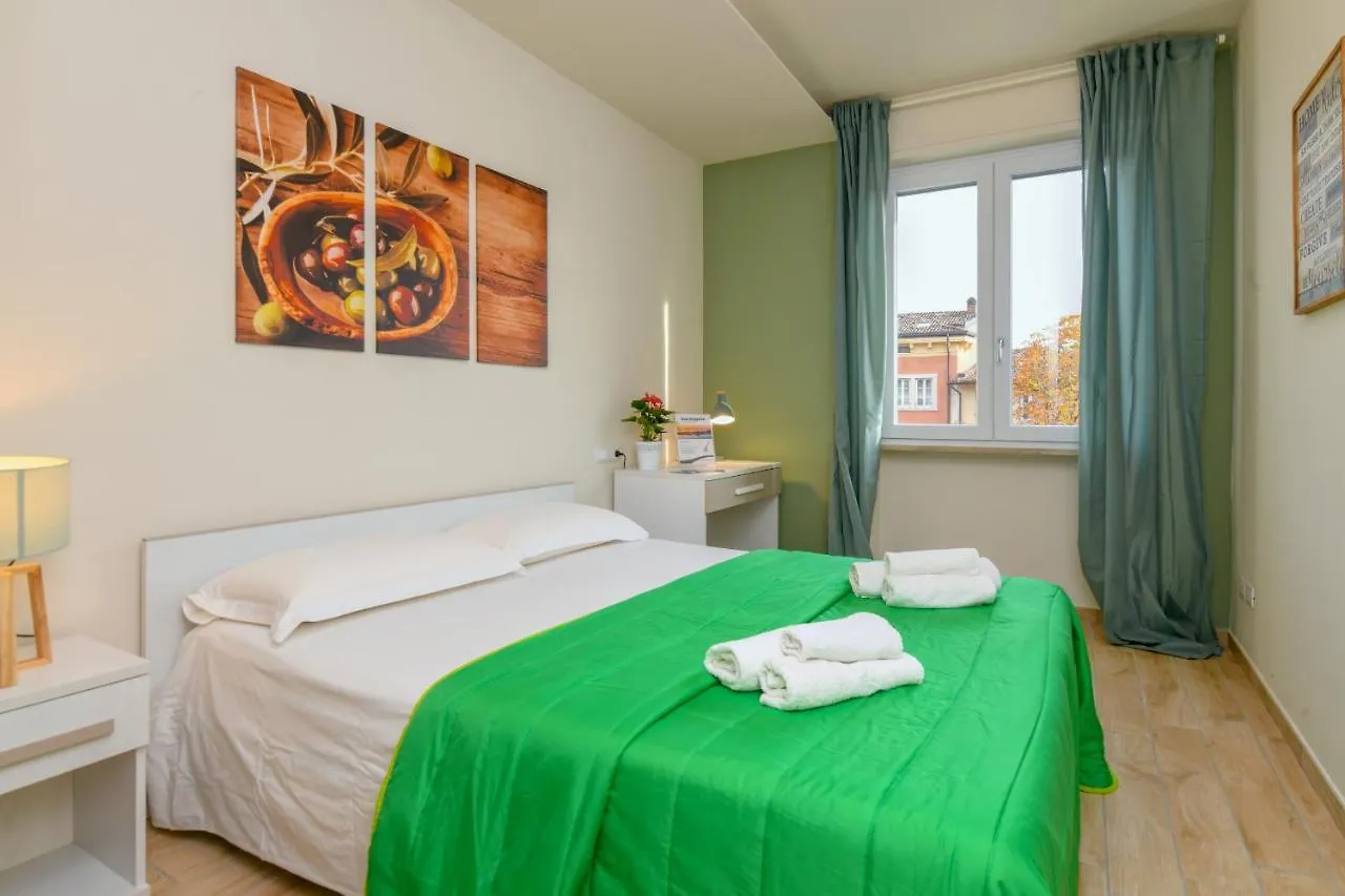 Apartamento Appartamento Ulivo - Gardagate Salò Itália